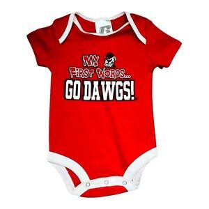 Russel casual red color Go Dawgs Kids one piece 3-6 Mo cotton snaps short sleeve